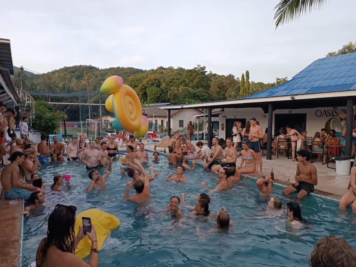 Arena Seaview Hotel Baan Tai Exterior photo